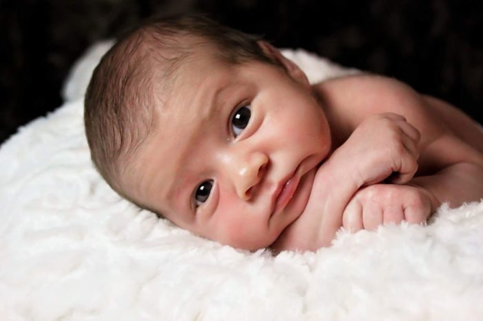 az újszülött szoptatásának csodája