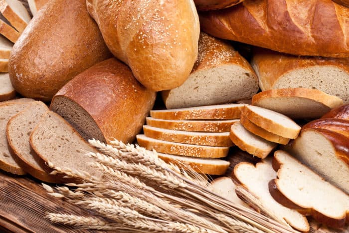teljes kiőrlésű kenyér vagy fehér kenyér