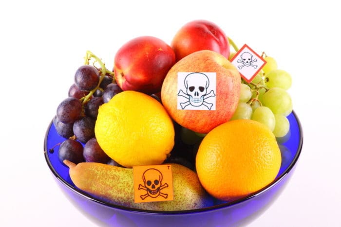 a gyümölcs magas peszticideket tartalmaz