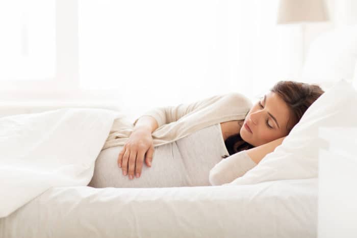 a terhes nők alvóhelyzete